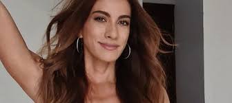 Andrea Serna mostró la cicatriz de la cirugía que le cambió su vida