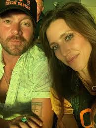 Lora Harrison's Instagram, Twitter & Facebook