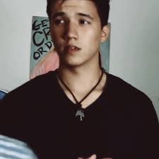 Aaron Vandergriff's Instagram, Twitter & Facebook