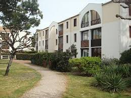 Appartement De 4 Personnes A 100 M De La Mer Saint Georges De Didonne Appartement Locations Vacances Royan