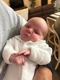 Let me show you all for my first cuddle of Nellie Dean Musgrave (Muzzy).  There's no need to say anything else because my smile says it all.