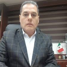 AARON BERNAL (@aaronbernalr)