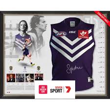 Download the app today and get all the information you need straight from your mobile! Fremantle Dockers Nat Fyfe 2019 Brownlow Medal Signed And Framed Jersey Taylormade Memorabilia Sports Memorabilia Australia