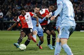Conference heute live im tv und livestream. 90plus Conference League Irrer Schlagabtausch Zwischen Feyenoord Rotterdam Und Slavia Prag