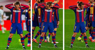 Osasuna celebration griezmann vs ferencvaros celebration messi vs osasuna maradona football goal celebrations ○ funny. Who Did Griezmann Dedicate His Goal Celebration Vs Huesca To 1 Minute Explainer