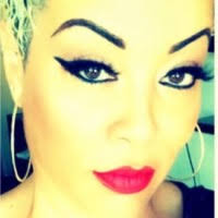 30+ "Martina Draper" profiles