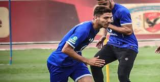 يأتي أحمد ياسر ريان لاعب نادي سيراميكا كليوبترا بالمركز الثاني برصيد 15 هدف. Ø£Ø®Ø¨Ø§Ø± Ø§Ù„Ø£Ù‡Ù„ÙŠ ØµÙˆØ± Ù…Ø­Ù…Ø¯ Ø´Ø±ÙŠÙ ÙŠØ­ØªÙÙ„ Ø¨Ø¹ÙˆØ¯ØªÙ‡ Ù„Ù„Ù†Ø§Ø¯ÙŠ Ø§Ù„Ø£Ù‡Ù„ÙŠ Ø¹Ù„Ù‰ Ø·Ø±ÙŠÙ‚ØªÙ‡ Ø§Ù„Ø®Ø§ØµØ©