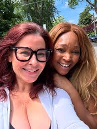 Moving toward full sovereignty is no small thing. Every day I get a little  closer. A snap shot of the good life ✨ 1. Makeup & hair by  @hollysmakeupartistry 2. It's giving