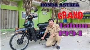 Astrea grand merupakan motor yang jaya pada zamannya. Honda Grand Astrea Impressa 95 Masih Kinclong