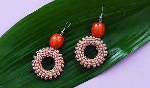 Les meilleures ventes en perles de rocaille. Des Boucles D Oreilles Diy En Perles De Rocailles Enroulees