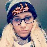 Anna Schuster's Instagram, Twitter & Facebook