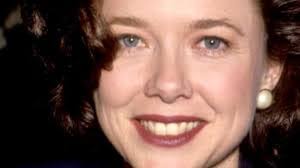 Isabel Beatty's Instagram, Twitter & Facebook