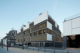 Welfare Centre For Children And Teenagers In Paris Marjan Hessamfar Joe Verons Architectes Associes Facade Architecture Urban Design Architecture Architecture