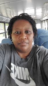 Hair spritz causing oily and itchy scalp?