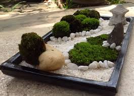 Pin By Arief Hartono On Mini Zen Garden Miniature Zen Garden Mini Zen Garden Zen Garden Design
