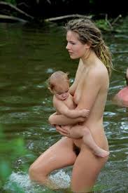 Holly on X: A beautiful photo of mother and child as nature intended! Nude  in nature 💚 asnatureintended clothesfree aunaturel naturism nudism  t.coZymmdHJW4v  X