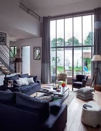 Une Extansion De 130 M2 Pour Une Petite Maison De 40m2 Agencement Salon Deco Salon Maison