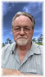 Carol Strawderman's Instagram, Twitter & Facebook