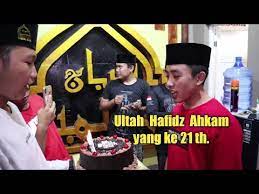 Di indonesia sendiri tradisi merayakan hari ulang tahun memang sudah ada sejak lama. Ultah Hafidz Ahkam Yang Ke 21 Di Prank Habis Habisan Youtube