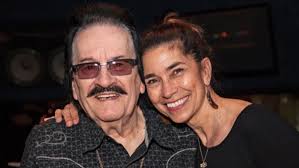 Viewpark Duets With Back Porch