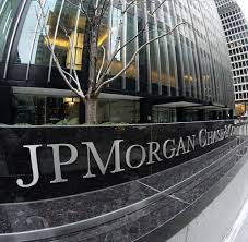 One evening, the once successful architect helmut is tired of the recession giving no jobs, he gets the idea of robbing a bank. Jp Morgan Die Bank Die Der Super League Die Milliarden Beschafft Welt