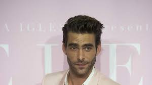 Jon Kortajarena intenta seguirle el ritmo a Madonna... Lo intenta