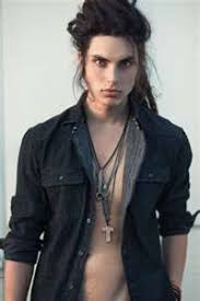 Glee wurde 2009, 2010 sowie 2011 unter anderem mit einem golden globe award als die beste serie ihres genres ausgezeichnet. 8 Joe Hart Ideas Samuel Larsen Glee Joes