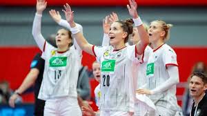 Die offizielle startseite des deutschen handballbundes. Handball Em Deutschlands Damen Hoffen Auf Halbfinale
