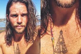 Aimone di savoia irene di grecia. Enrico Nigiotti Il Significato Dei Tatuaggi Del Cantante Di Sanremo 2020
