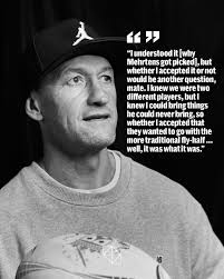 🏉🇳🇿 Graham Henry could only watch