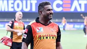 Sunrisers hyderabad coach tom moody and player muttaiah muralidharan sri lanka's muttiah muralitharan and lasith malinga during a practice session in mumbai ahead of the. Xldhe65knrqzvm