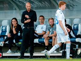 Im cupfinale war sturm graz stärker und siegte nach verlängerung mit 1:0. Osterreich Graz Trainer Nestor El Maestro Wutet Gegen Rb Salzburg Und Fliegt