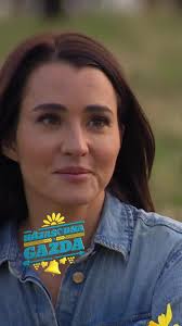 Anna gazda romantikus személynek gondolja magát, de a túlzó romantikát már  nem szereti… Nézd meg milyen személyek jelentkezését várta, október 30-tól  pedig hétköznap esténként kiderül, hogy köztük ...