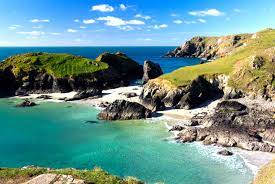 Before heading there we went to lizard point with the mo. Kynance Cove Beach Cornwall Beaches Luxury Cornish Breaks