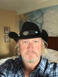 Kenneth Galang, MD, 3210 Cleveland Ave, Fort Myers, FL 33901, US