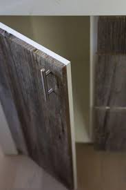 10 facons de transformer ses armoires de cuisine sans les remplacer diy cabinet doors budget kitchen makeover ikea cabinets