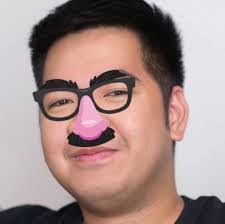 Angela Palmes's Instagram, Twitter & Facebook