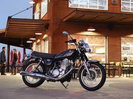 Honda cb1100 ex this bike is an attractive option for beginners, both because of its easy maneuverability and style. 10 Best Beginner Motorcycles