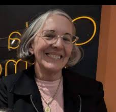 Pinheiro maravilhoso, em Piurras, na região rural de Bocaina do Sul