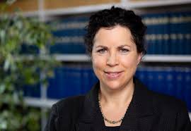 We're delighted to announce that Gareth Harvey has joined our commercial  property team! Gareth, a solicitor, has a wealth of experience of both  commercial and residential property matters, and his impressive track