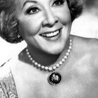 Amber Cessna's Instagram, Twitter & Facebook