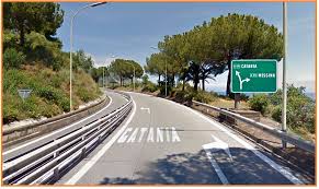 Foto, mappa, descrizioni e recensioni per scegliere la soluzione vacanza più adatta a te. Manutenzione Autostrada A18 Catania Messina Riaperto Lo Svincolo Di Taormina Siracusa2000 Com