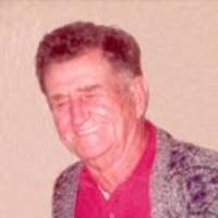 Lola Lange's Instagram, Twitter & Facebook