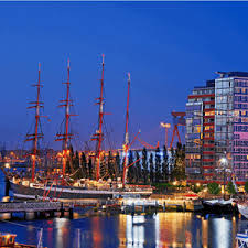 Enjoy viewing this live webcam overlooking the canal locks at the kiel holtenau entrance to the kiel canal. Webcam Of Kiel Germany High Quality