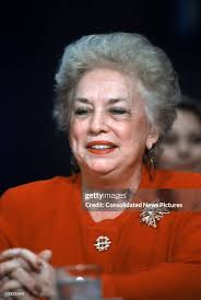 Ohio State Treasurer Mary Ellen Withrow testifies before the US... News  Photo