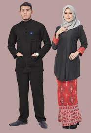 Tips memilih baju atasan wanita muslim. Inginkan Baju Raya Sedondon Ini 20 Tema Baju Raya Tahun 2021