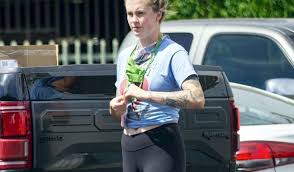 In an episode of dax shepherd's podcast armchair expert, she implied it was mostly her fault. Ireland Baldwin S Camel Toe Joins The Protest The Nip Slip Ladymaniya Ru