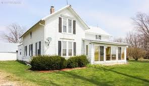If You Are Looking For Beautiful Views Huge Rooms Vintage Details And A Location That Is Private But Not Too Far Off Of The Beaten Path Then This Poplar Grove