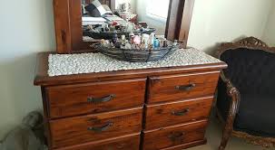 Diy Pebble Table Runner Diy Dressing Tables Table Runner Diy Table Runners