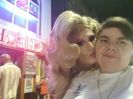 Adele Hudson (@adelehudson)